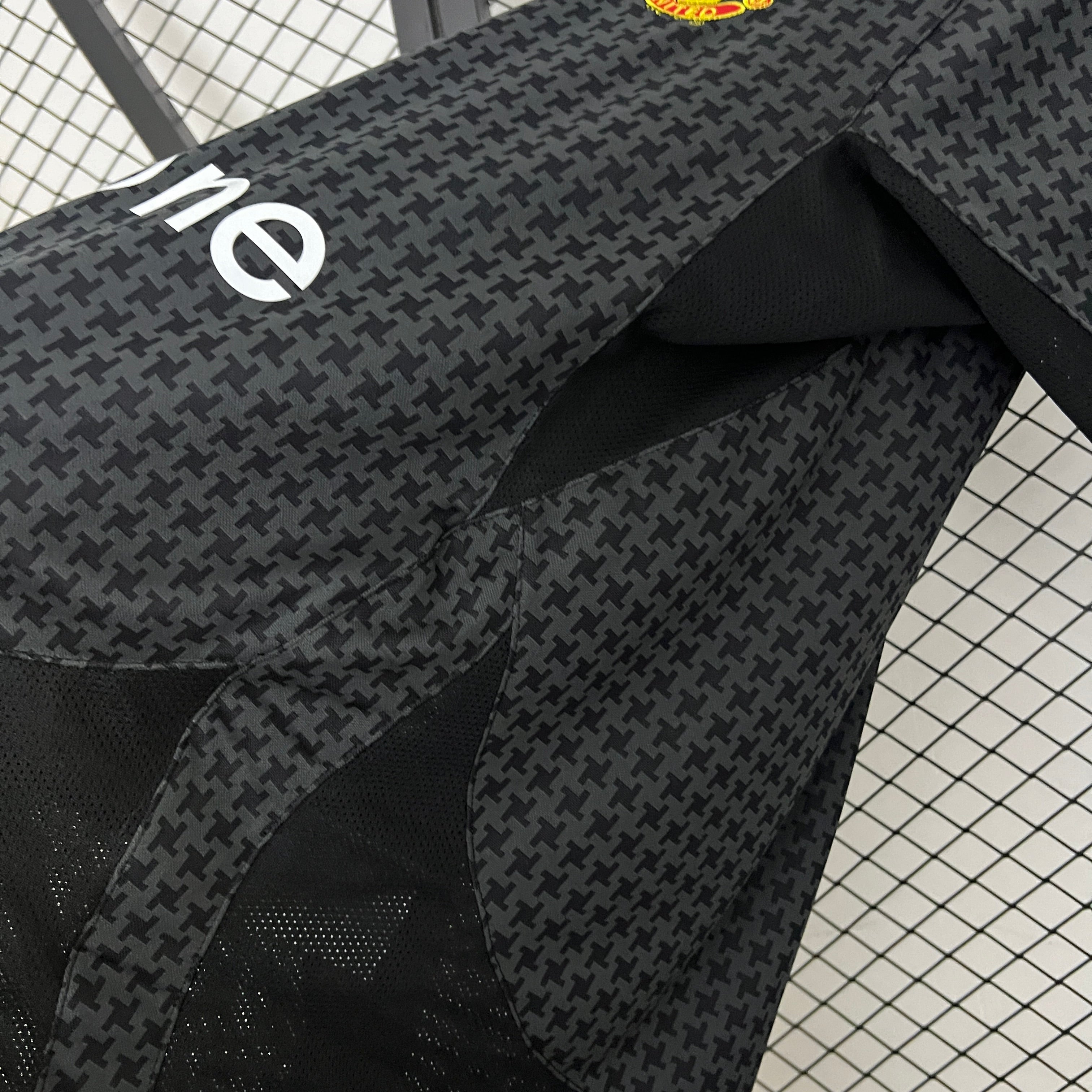 Manchester United Retro Shirt 2003