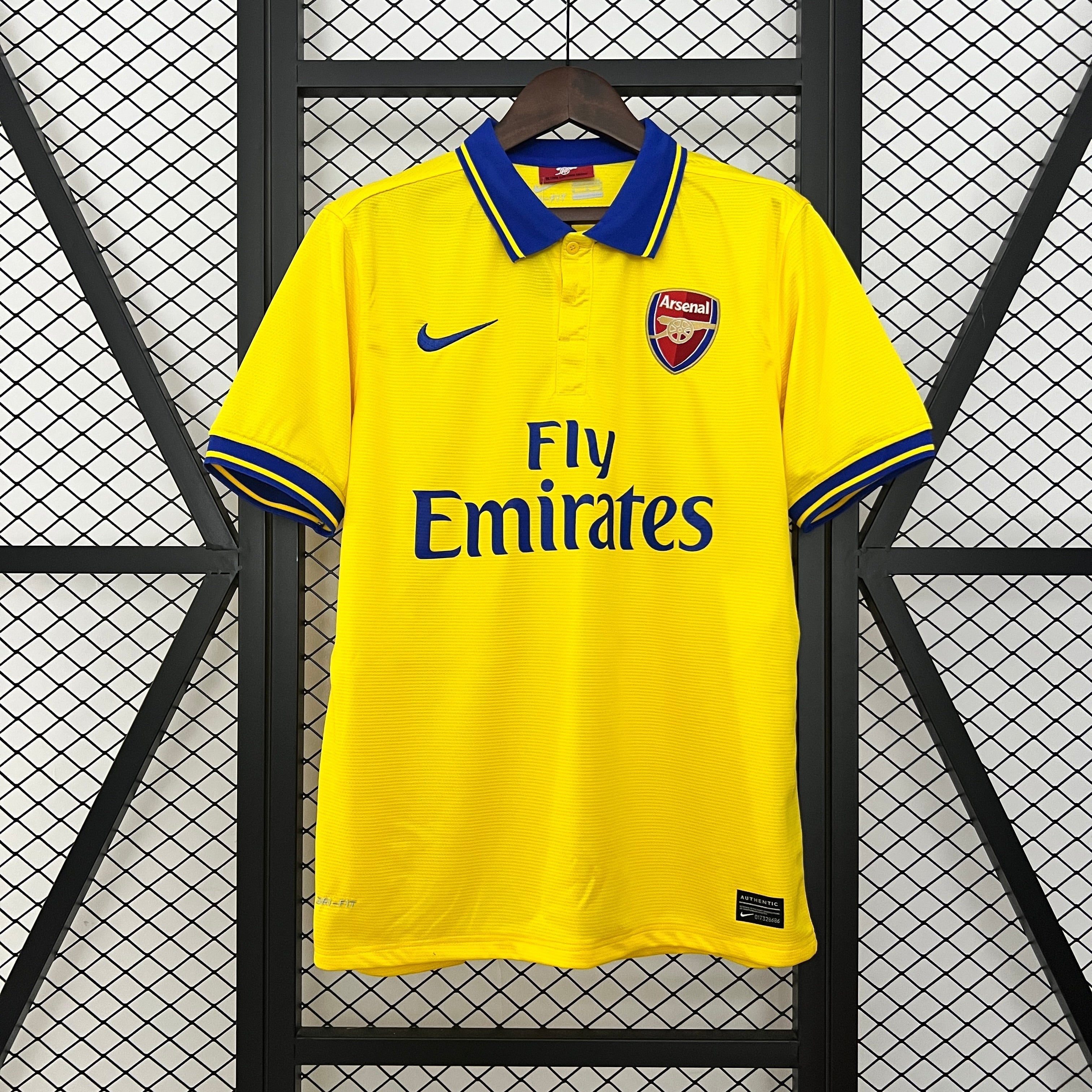 Arsenal Retro Shirt 2013